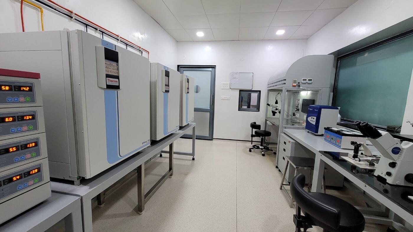 The embryology laboratory